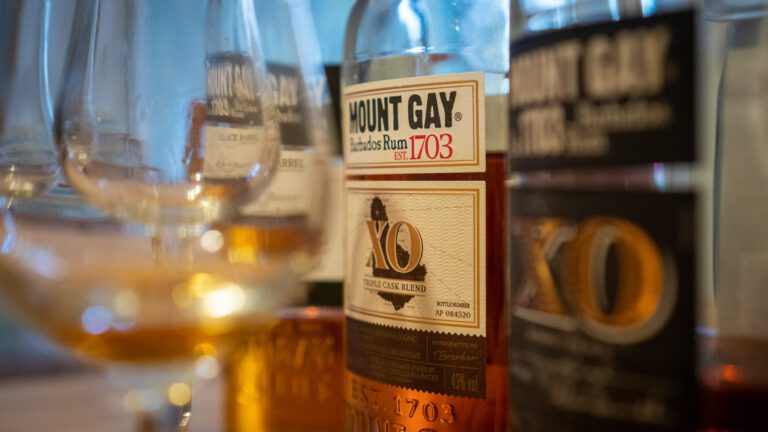 Nahaufnahme Mount Gay
