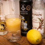 Snowball Cocktail mit Eierlikör und Zitronenlimonade