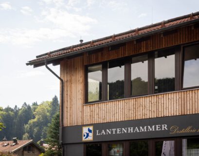 Lantenhammer von außen