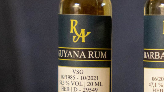 Rum Artesanal Enmore, Hampden und Rockley