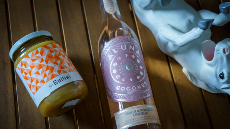 Aluna Coconut Peach & Pomelo für Bellini Cocktail