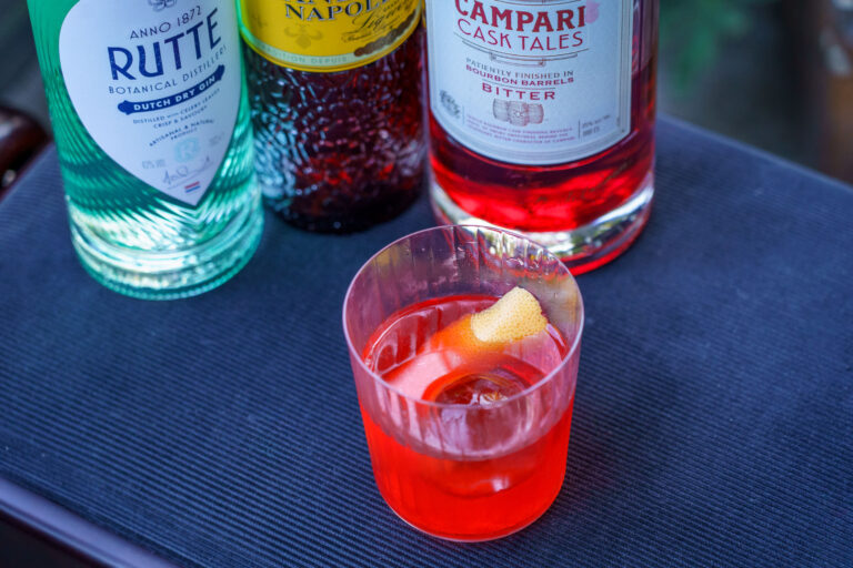Mandarin Negroni