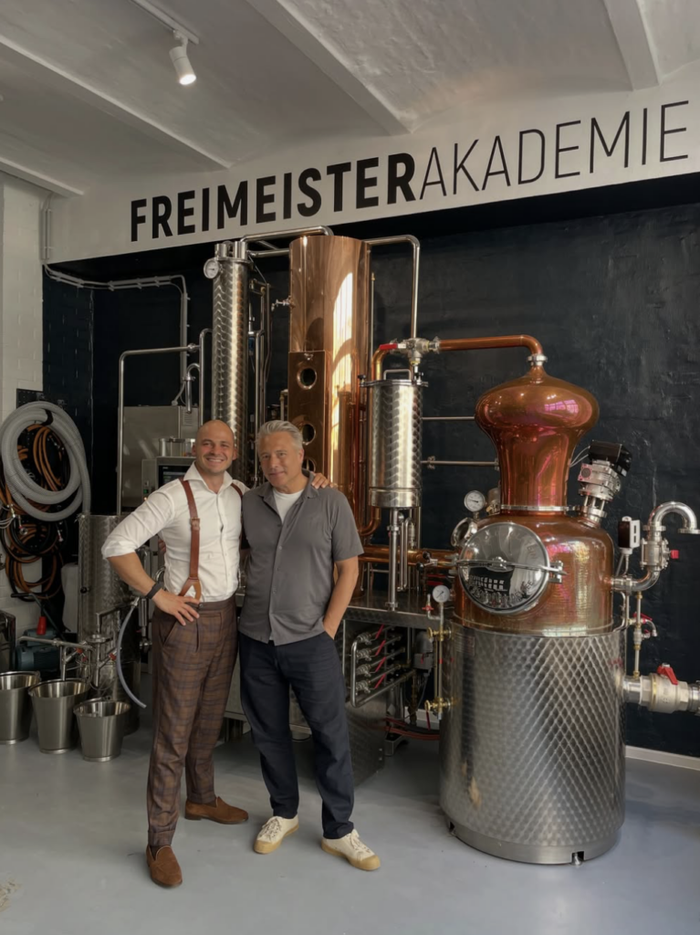Nicolas Kröger und Theo Ligthart vom Freimeisterkollektiv